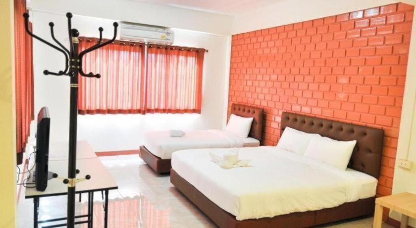 Bussarakam Place Hotel Chanthaburi Eksteriør billede